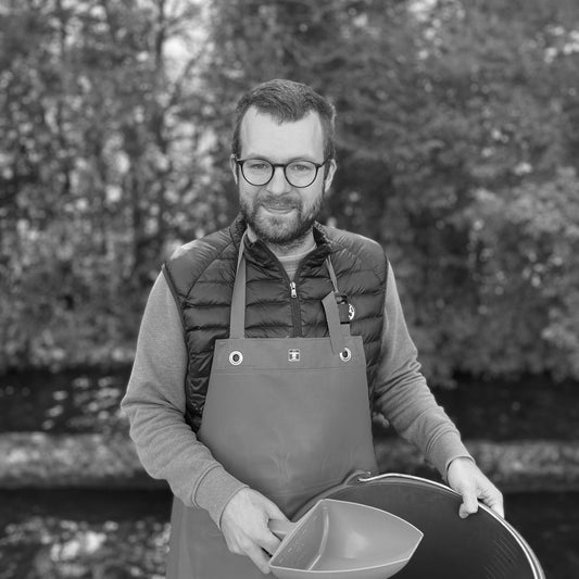 Geoffrey Saint Lô, pisciculteur-éleveur de truite à Saint-Sauveur-Lendelin en Normandie.