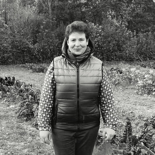 Alexandra Dunet, cheffe de culture aux jardins de la Bresle à Blangy sur Bresle en Normandie.